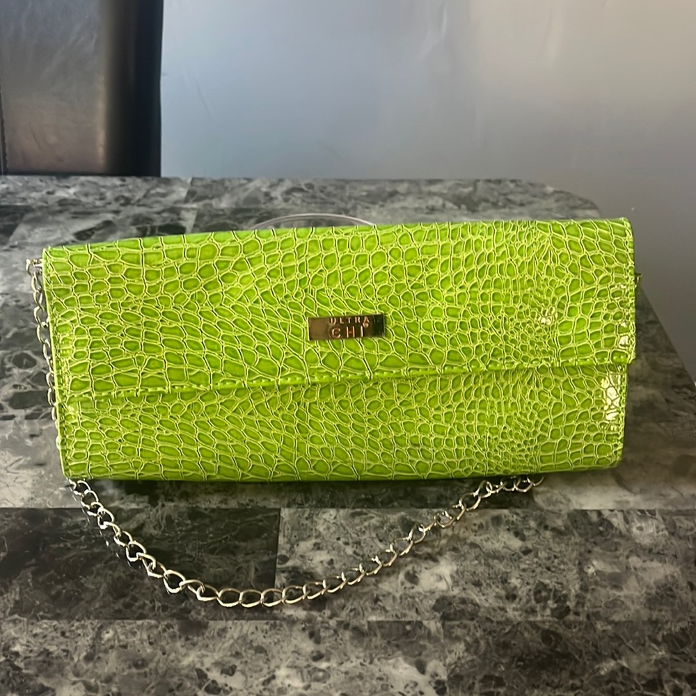 Like green Ultra CHI clutch bag